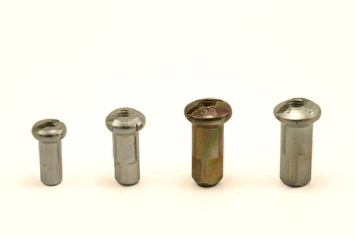 NIPLES DE 3 mm............................36UNID